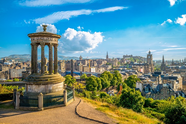 Avreise til Edinburgh